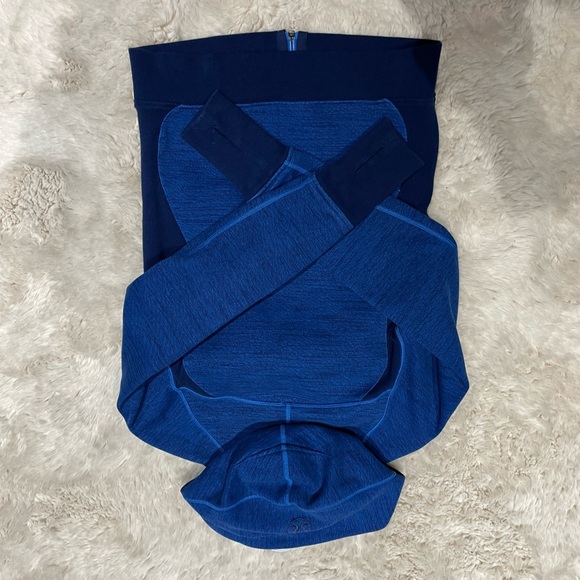 Blue Lululemon scuba hoodie Size 4 - Picture 3 of 5
